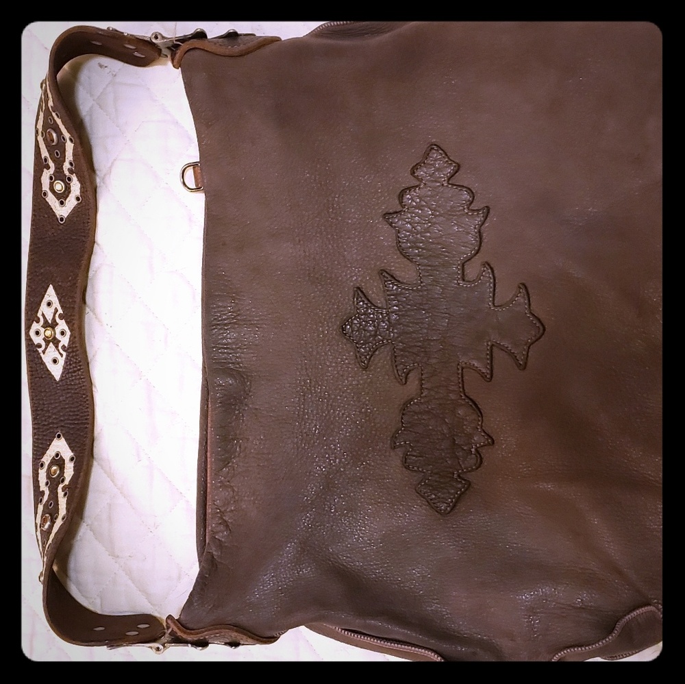 Tylie Malibu Leather Purse